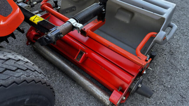 Jacobsen-Greens-King-IV-Plus-Greens-Reel-Mower-7-800×600-1