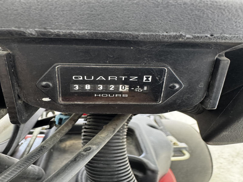 Toro-Greensmaster-Triflex-3400-Diesel-Greens-Mower-8-800×600-1-1