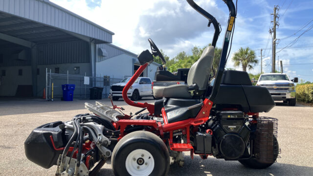2021_Toro_Greensmaster_3300_Used_Greens_Mower_Statewide_Turf_Equipment_250T-236-4