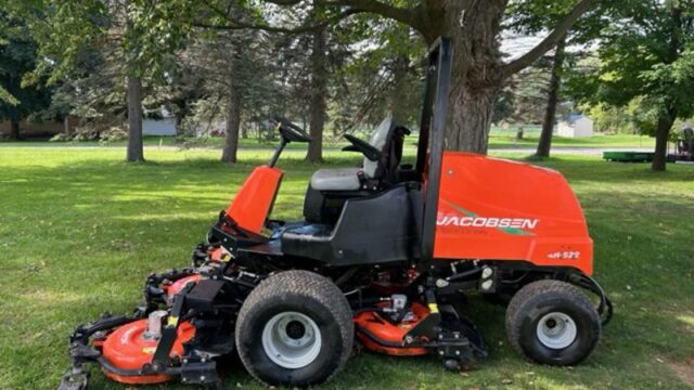 Jacobsen-AR522-Diesel-4WD-Contouring-Mower-4-800×600-1