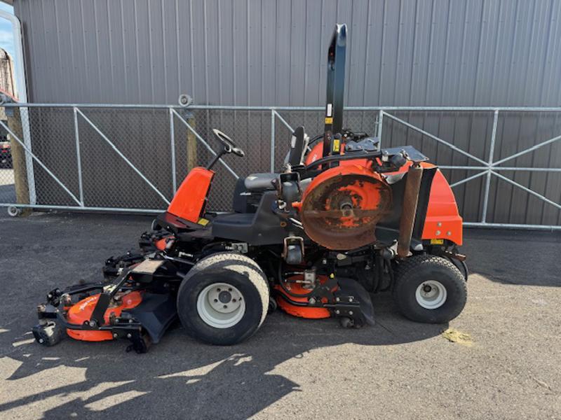 Jacobsen-AR722-Diesel-4WD-Contour-Rotary-Mower-4-800×600-1