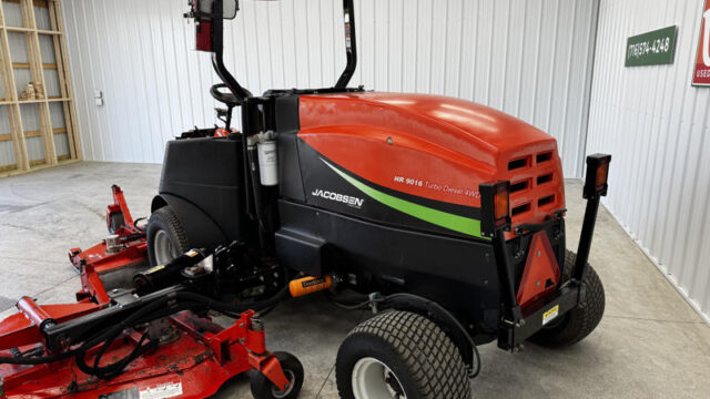 Jacobsen-HR9016-Turbo-Diesel-4WD-Wide-Area-Mower-3-800×600-1