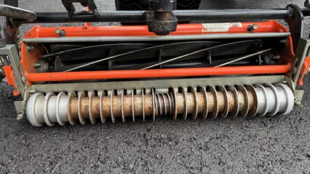 Jacobsen-LF-550-Diesel-2WD-Fairway-Mower-5-800×600-1