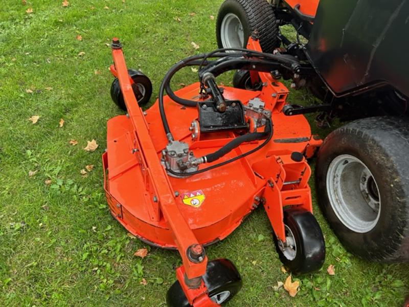 Jacobsen-R311T-Diesel-4WD-Wide-Area-Mower-6-800×600-1-2