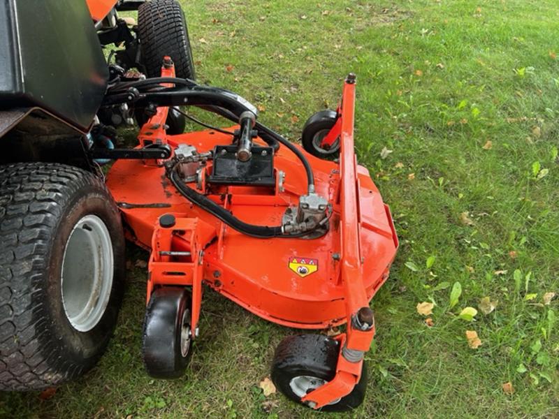 Jacobsen-R311T-Diesel-4WD-Wide-Area-Mower-7-800×600-1-2