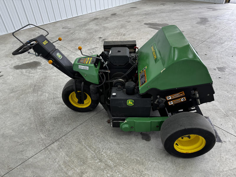 John-Deere-Aercore-800-Walk-Behind-Aerator-1-800×600-1