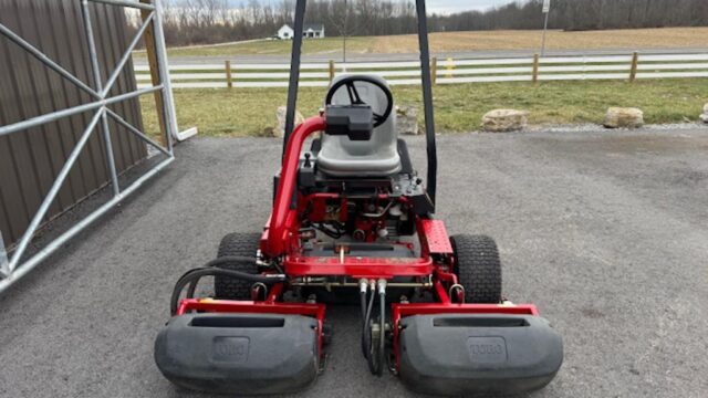 Toro-Greensmaster-3150-Gas-2WD-Greensmower-1-1024×768-1