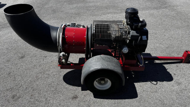 Toro-Pro-Force-Pull-Behind-Blower-3-1024×768-1