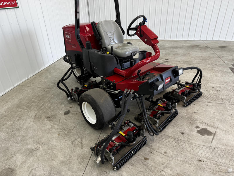 Toro-Reelmaster-3550-Diesel-3WD-Reel-Mower-10-800×600-1