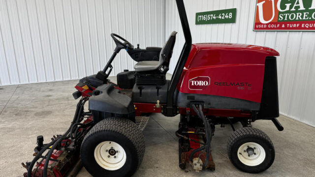 Toro-Reelmaster-5510-Diesel-2WD-Fairway-Mower-6-800×600-1-1