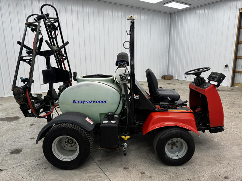 2016-Smithco-Spray-Star-1000-Athletic-Field-and-Turf-Sprayer-7-800×600-1