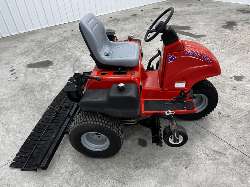 Smithco-Sandstar-2WD-Athletic-Field-and-Bunker-Rake-6-1024×768-1