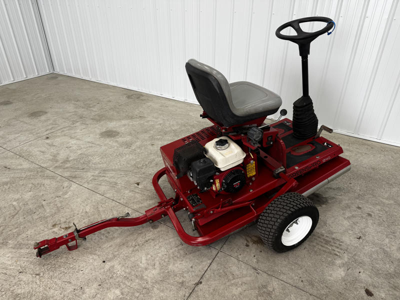 Toro-Greens-Roller-1240-Turf-and-Greens-Roller-4-800×600-1-1