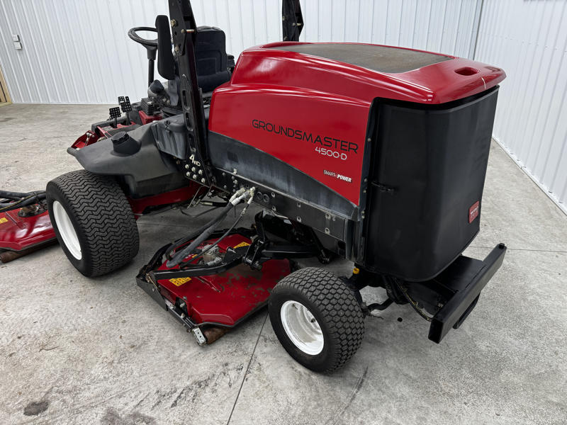 Toro-Groundsmaster-4500-Diesel-4WD-Contouring-Mower-6-800×600-1