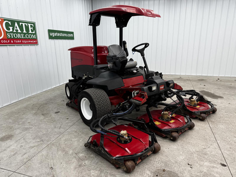 Toro-Groundsmaster-4500-Diesel-4WD-Contouring-Mower-8-800×600-1-1