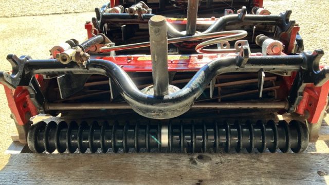 2012_Toro_Used_11Blade_Reels_03695_Statewide_Turf_Equipment_500T-142(1).jpg.a7c3ab1d3b48715e74397a215a93ff90.jpg