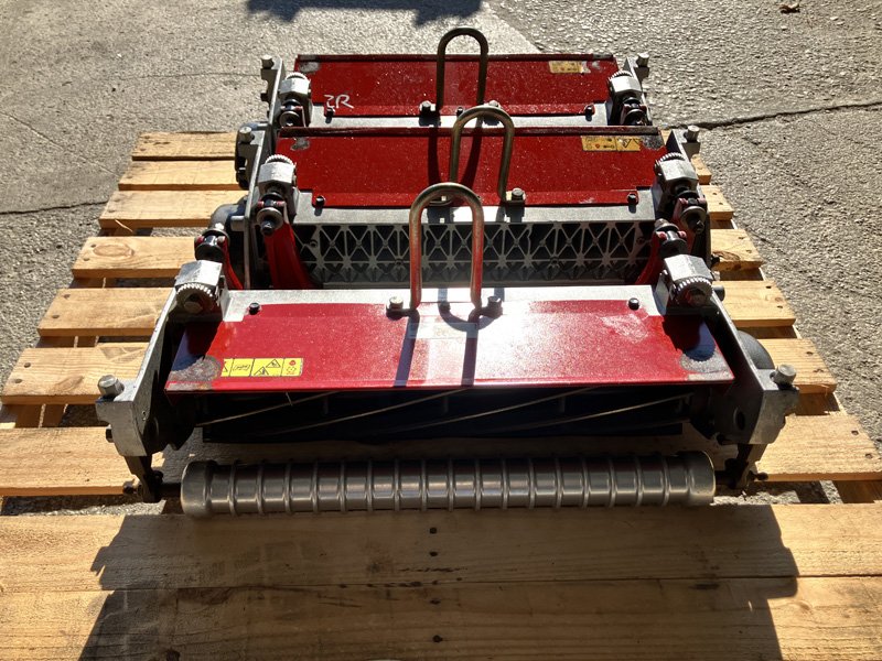 2012_Toro_Used_11Blade_Reels_04619_Statewide_Turf_Equipment_500T-143(1).jpg.522b1653dc25e2964df0440abde64c29.jpg