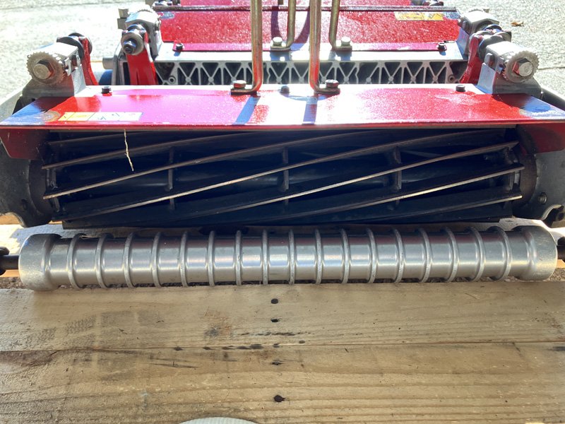 2012_Toro_Used_11Blade_Reels_04619_Statewide_Turf_Equipment_500T-143(2).jpg.a23b4303f9489f5396531207afbf685a.jpg
