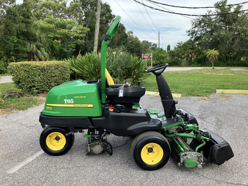 2019_John_Deere_2500E_Used_Greensmower_Statewide_Turf_Equipment_250X-033(8).jpg.2ce102edbf47b0aa4b103e49cf63c3c2.jpg