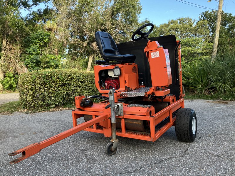 2019_Salsco_Used_Greens_Roller_Statewide_Turf_Equipment_350S-065(8).jpg.793340f9b8e42035f611a022bf0dbeb1.jpg