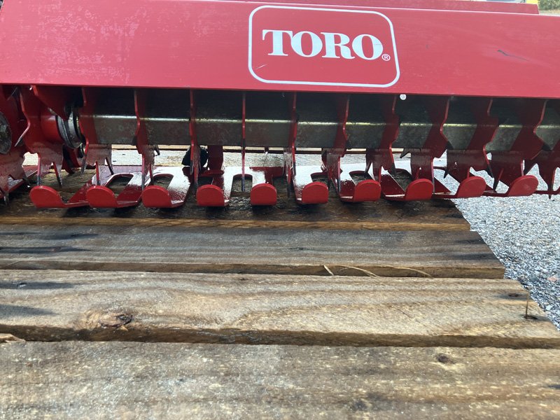 2020_Toro_Used_Sandpro_Spiker_Statewide_Turf_Equipment_470M-013(2).jpg.858c165260a5db6ec959576b456f6084.jpg