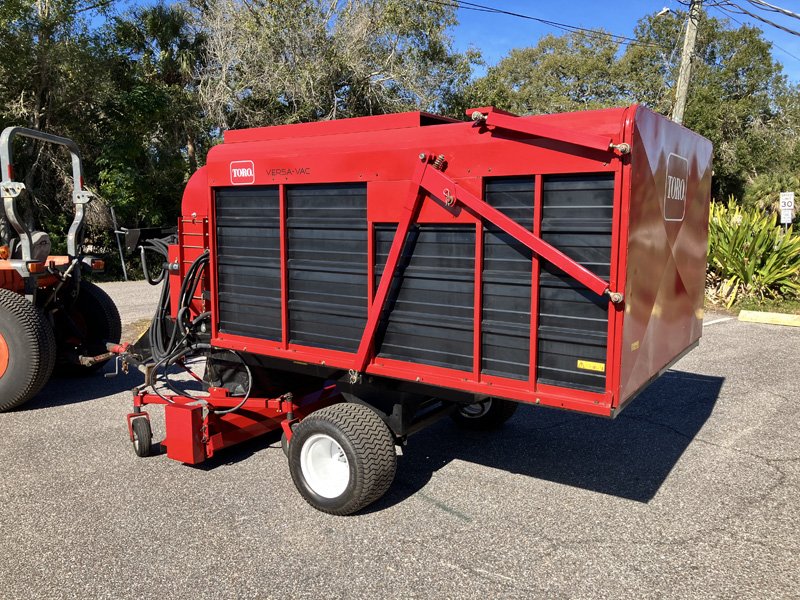 2020_Toro_Versa_Vac_Used_Sweeper_Vac_Statewide_Turf_Equipment_100V-028(1.jpg.d46d4b202466db11fca47ddcd25fe8b6.jpg