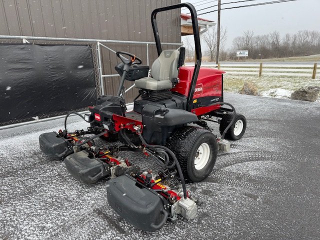 ForSaleUsedToro5010H4x4FairwayMower20201.jpeg.93fa8ce3b5800685773c35923b322037.jpeg