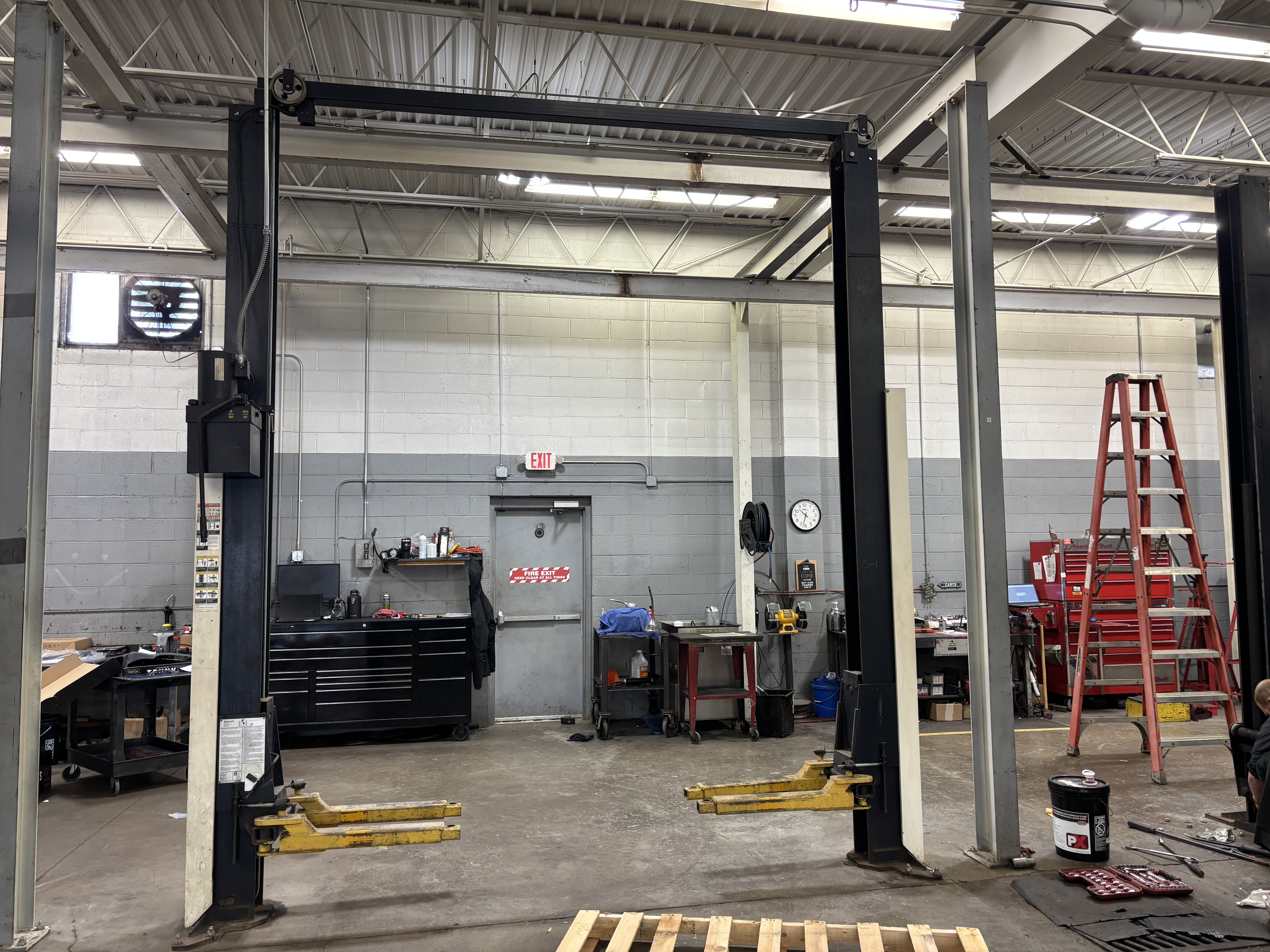 ?? hydra lift turf equipment lift