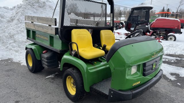 John-Deere-2030D-4×4-High-Flow-Hydraulics-Utility-Vehicle-1.jpeg.4963e1ddac4e4a8118cc4e95f705de3c.jpeg