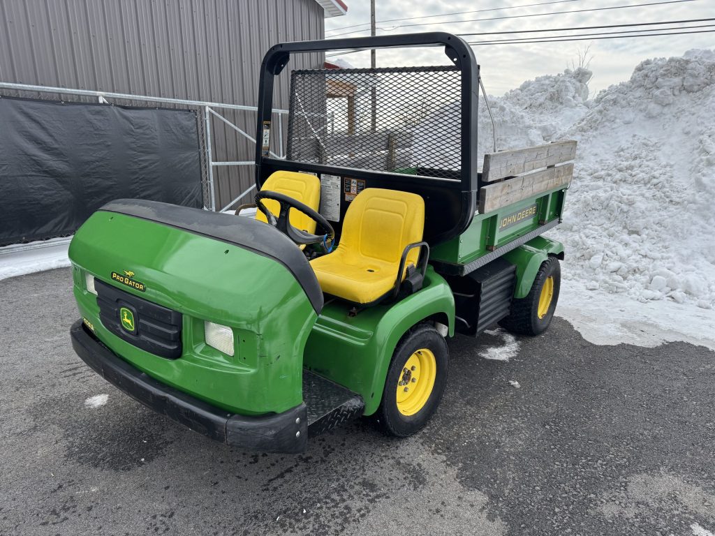 John-Deere-2030D-4×4-High-Flow-Hydraulics-Utility-Vehicle-3.jpeg.1934865cab5a9c8c89a88f5d3165c6a8.jpeg