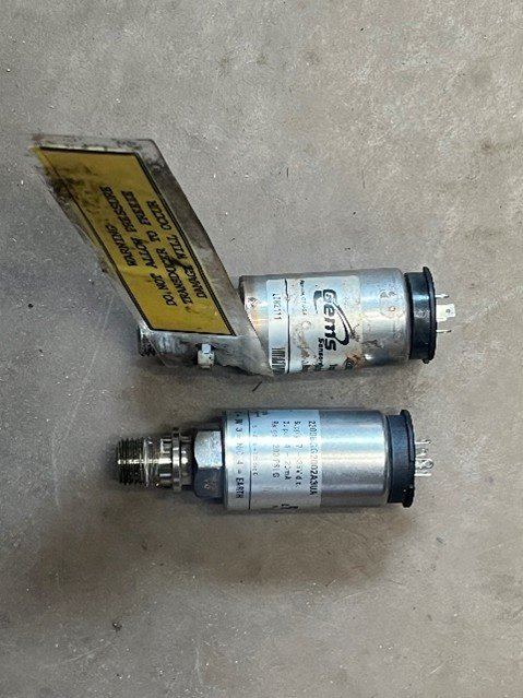 PressureTransducer.jpg.5feab3f7aab5b021345aab0b0b3abad2.jpg