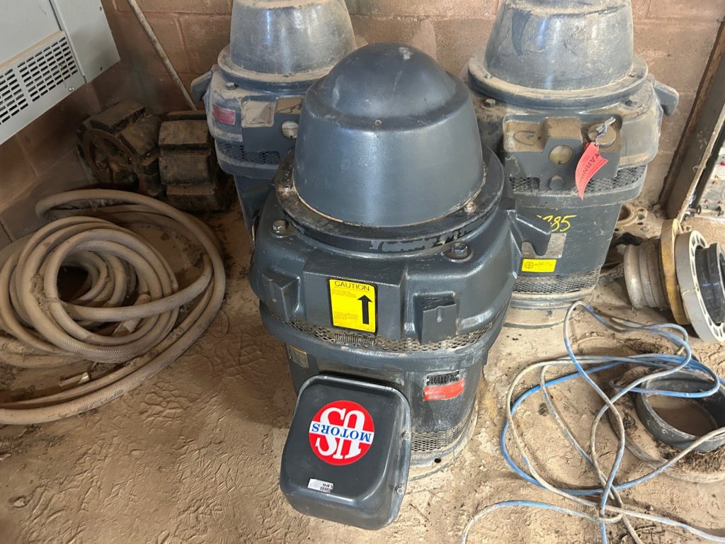 Pumps11-25.jpg.e888911bd02647f3b39e1757e7ab2920.jpg