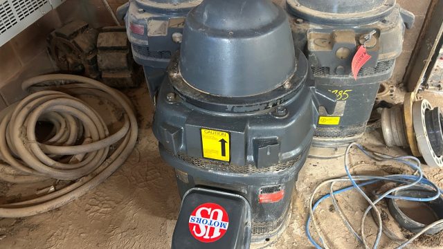 Pumps11-25.jpg.e888911bd02647f3b39e1757e7ab2920.jpg