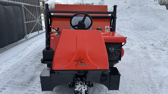 Smithco-Sweepstar-60D-Sweeper-2.jpeg.beacbda04e36cf6d5482961d594270da.jpeg
