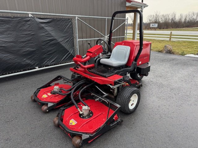 Toro-3500D-Groundsmaster-Rotary-Mower-2.jpeg.7d27ef7d4fdbb53d163676b140d14ba5.jpeg