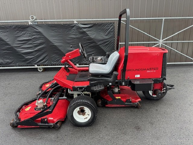 Toro-3500D-Groundsmaster-Rotary-Mower-3.jpeg.138fecc83346262be22bc717fbd473ad.jpeg