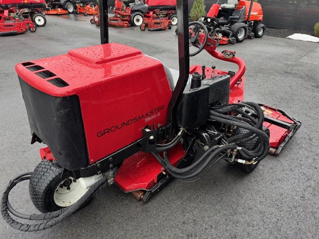 Toro-3500D-Groundsmaster-Rotary-Mower-5.jpeg.6d83492d515273e39ca39578da31b0d6.jpeg