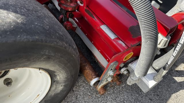 Toro-Greensmaster-3150-Greensmower-2.jpg.b900e05bd5d729d855e3524ad84fd1c9.jpg