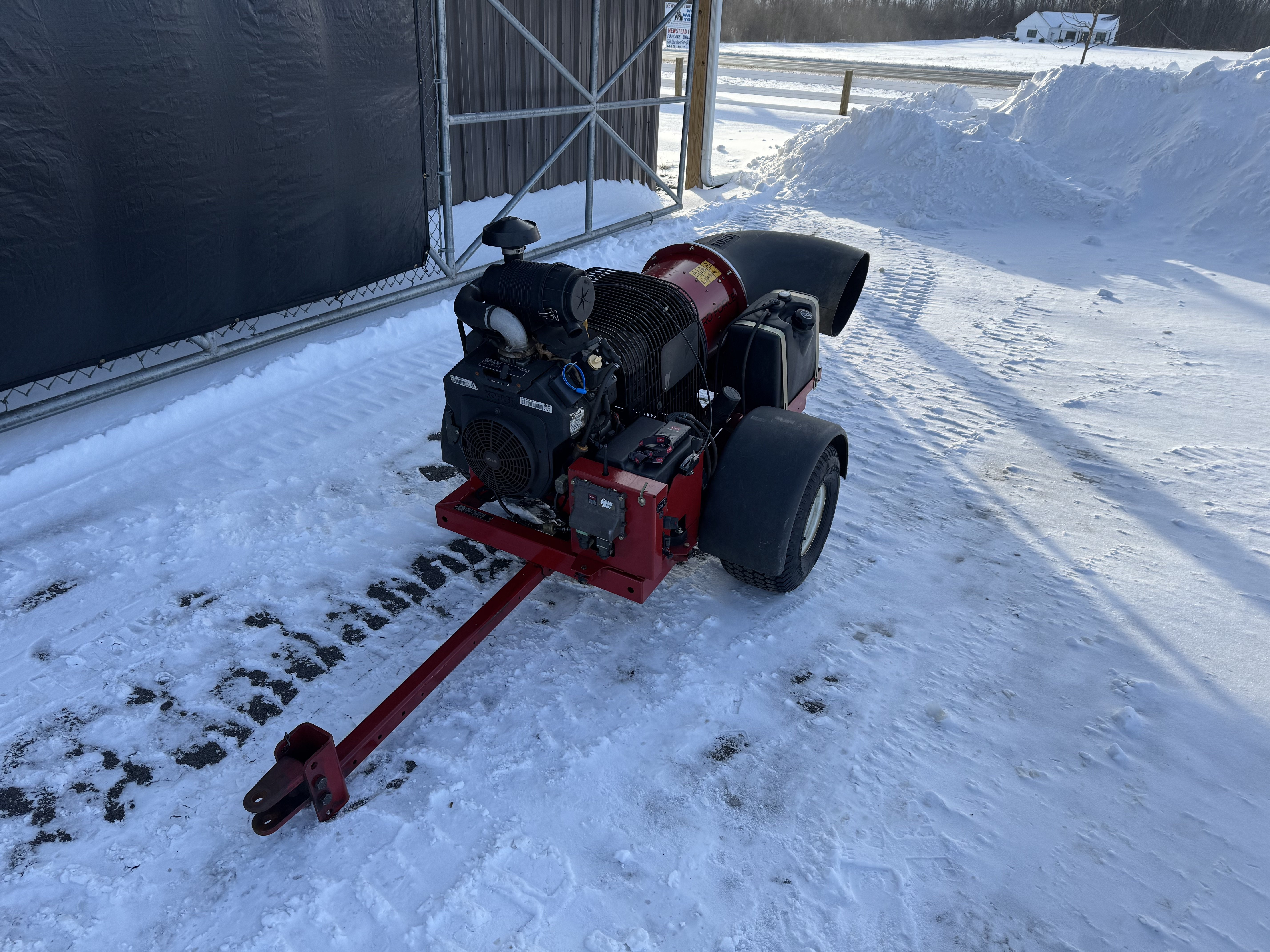 Toro-ProForce-Blower-2.jpeg.d64d04748c18fb945d32caaf14e18832.jpeg