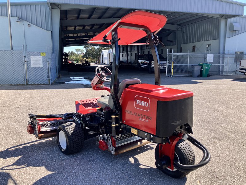 Toro_RM3100D_2019_statewide_turf_800T-055(4).jpg.9c66bcbd9ee2d12259e63edd68996093.jpg