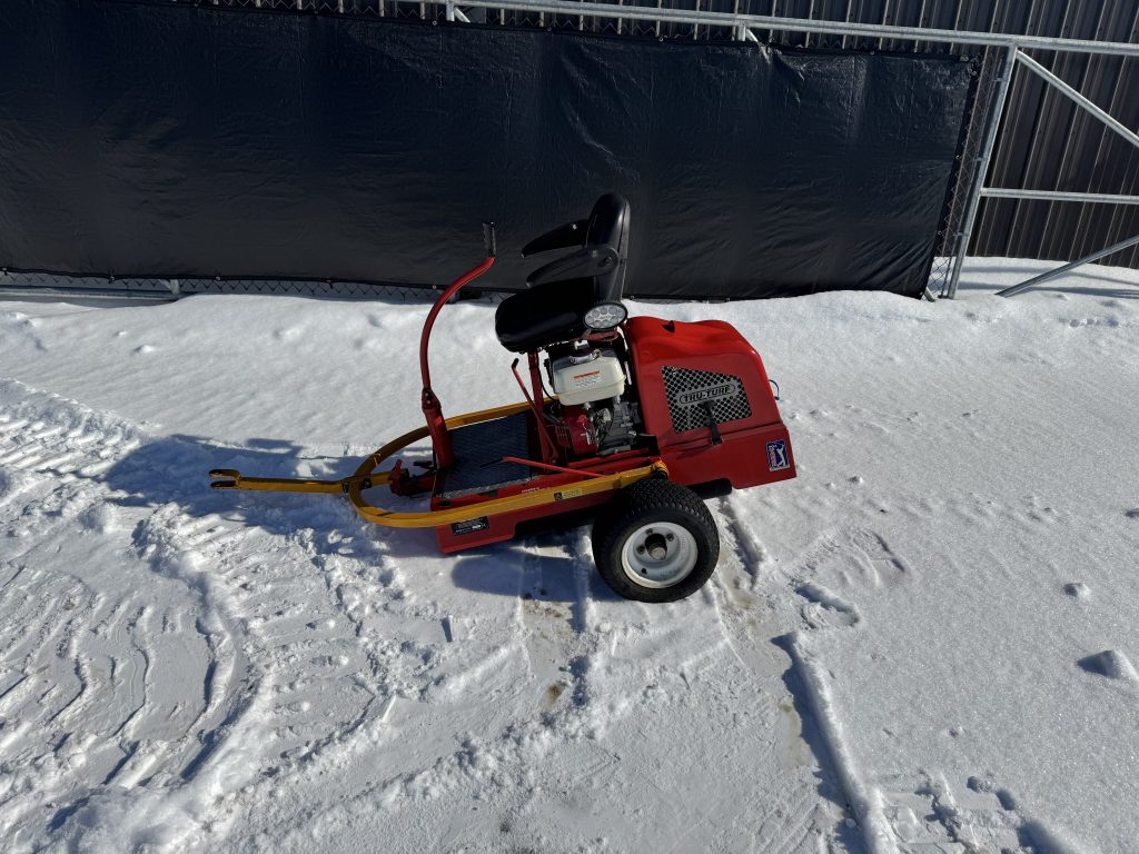 Tru-Turf-RS48-11D-Spiker-Greens-Roller-2.jpeg.3b2016f7ff1ed82030df629e0b8511da.jpeg