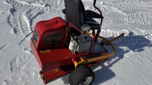 Tru-Turf-RS48-11D-Spiker-Greens-Roller-4.jpeg.e3b1067f9c9a281ed289f2d237612a69.jpeg